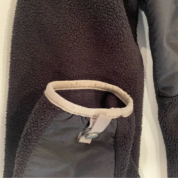 The North Face Women’s Denali Fleece Jacket - Picture 11 of 13